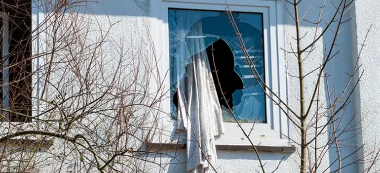 Storm Window Installation Contractors in Haines City, FL
