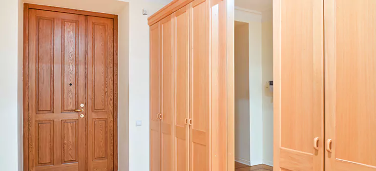 Glass Closet Door Repair in Haines City, FL